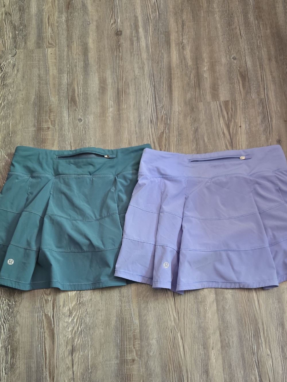 4 TALL lululemon athletica Two-Pack Circle Skirts in Teal and Lavender